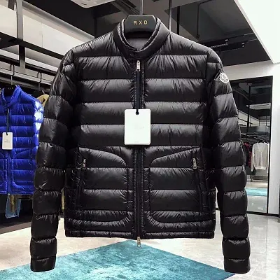 Moncler Acorus Packable Short Down Jacket