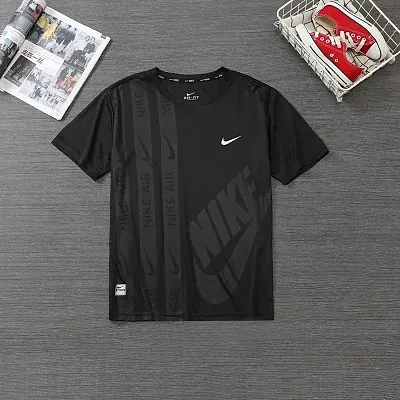 Nike T-shirt