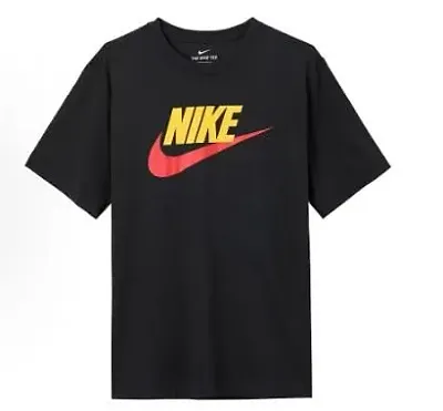 Nike T-shirt