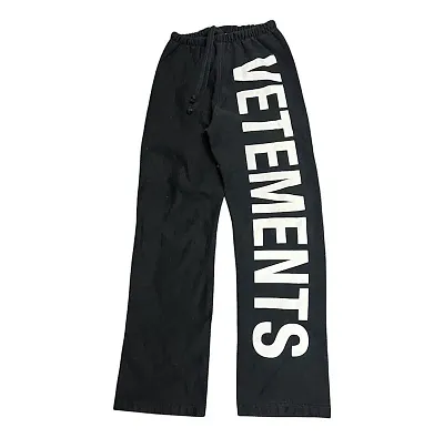 Vetements Pants